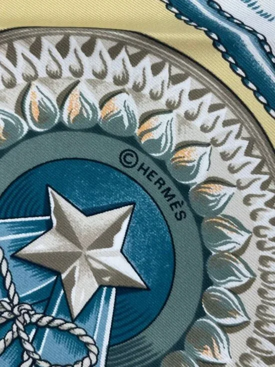 Hermes Scarf Silk Carre 90 Chevaux de Trait Yellow - Picture 8 of 9